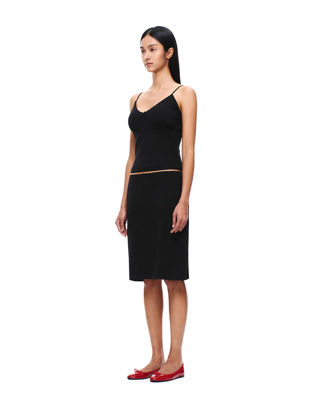 COTTON DEEP V NECK SLEEVELESS - Image 7