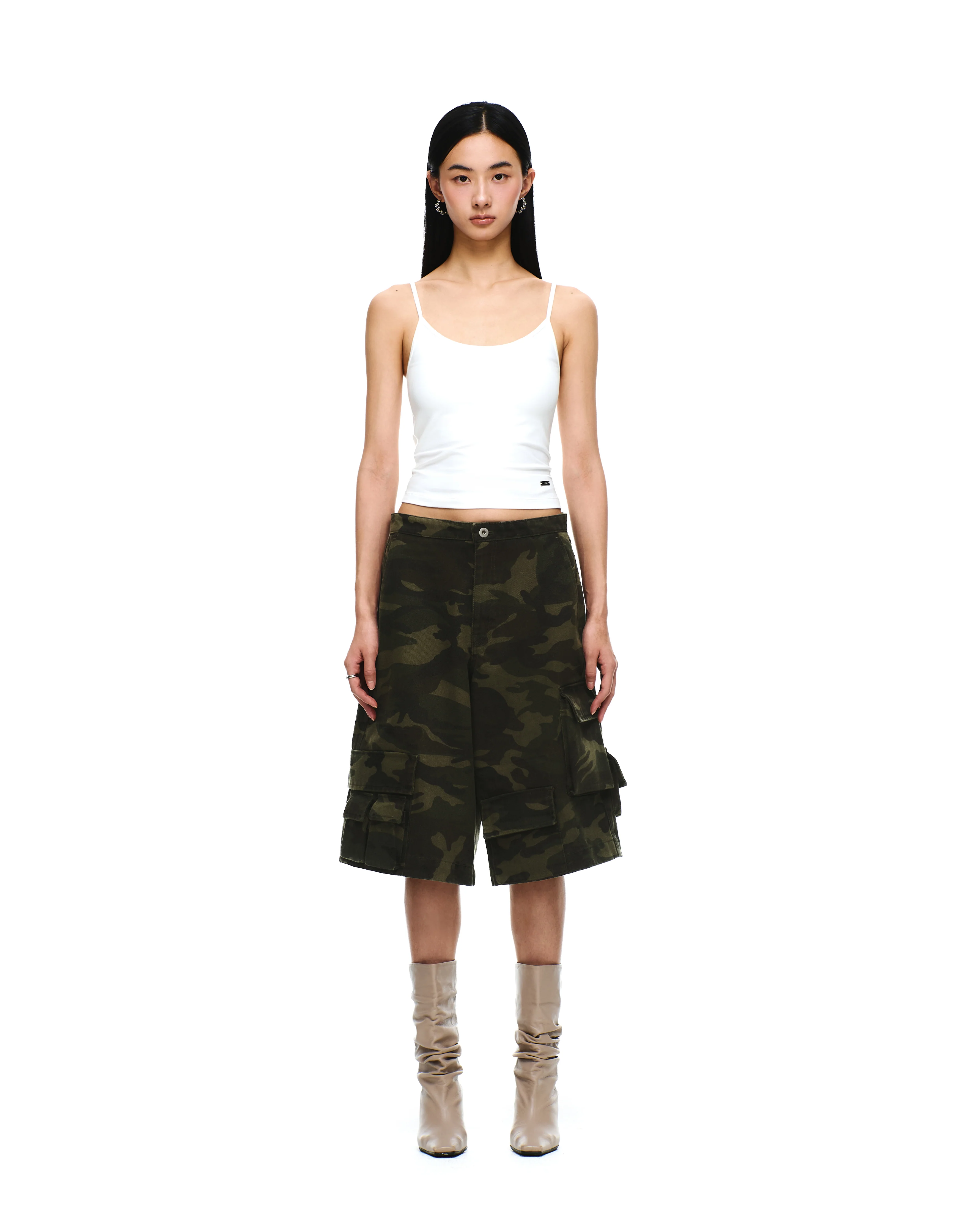 COTTON TWILL CARGO BERMUDA PANTS - Image 13