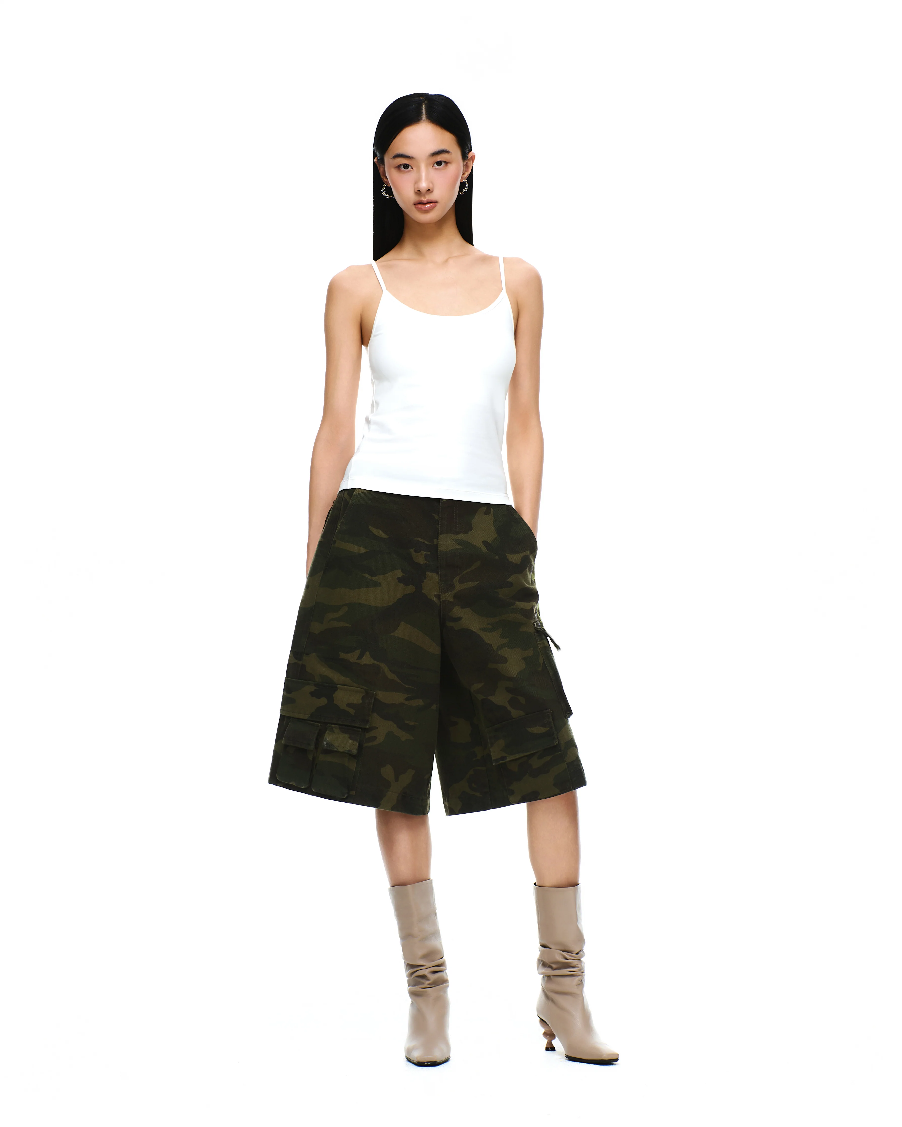 COTTON TWILL CARGO BERMUDA PANTS - Image 15