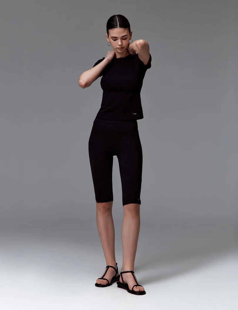 NEW BASIC CAPRI LEGGINGS WITH SLIT - Image 2